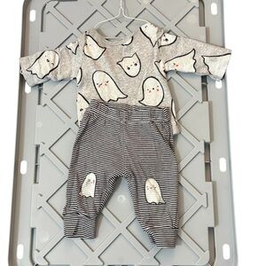 Carter's Gray Halloween 👻 Ghost 👻 Print Baby Set